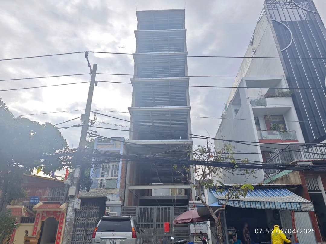 NHÀ PHỐ PHẠM THẾ HIỂN Q8