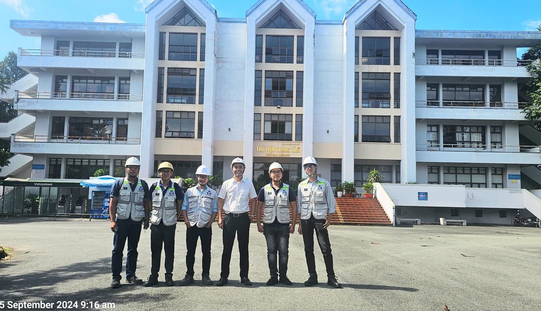 THƯ VIỆN TRUNG TÂM ĐẠI HỌC QUỐC GIA THÀNH PHỐ HỒ CHÍ MINH